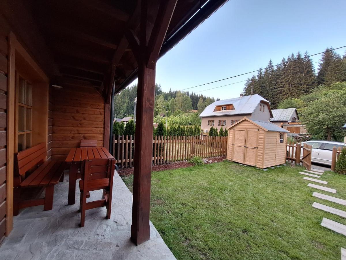Apartman Jezerne Velké Karlovice Εξωτερικό φωτογραφία